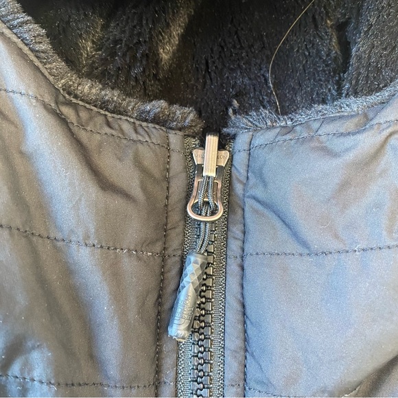 The North Face Women’s Mossbud Insulated Reversible Parka size Medium - Picture 7 of 16